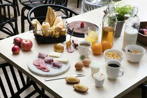 Гостиница Hotel Paris LaFayette