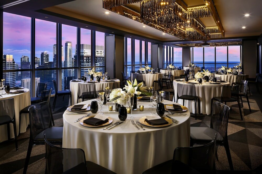 Фото Bisha Hotel Toronto