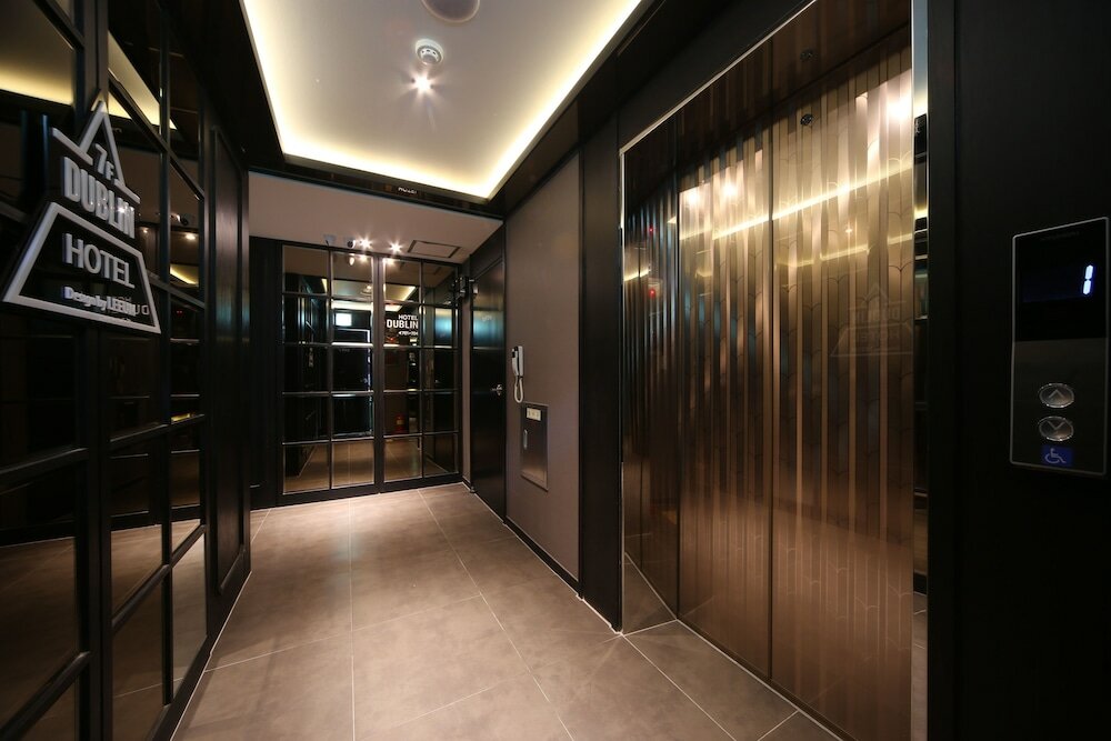 Фото Dublin Hotel