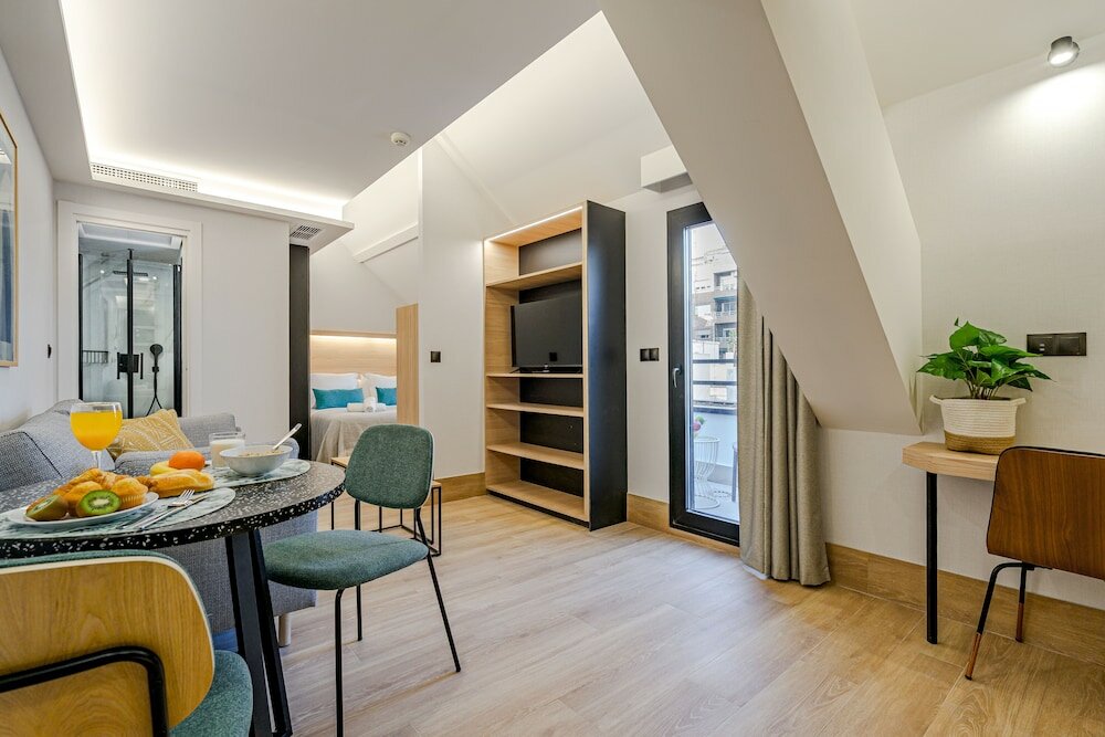 Фото Feelathome Ventas Suites