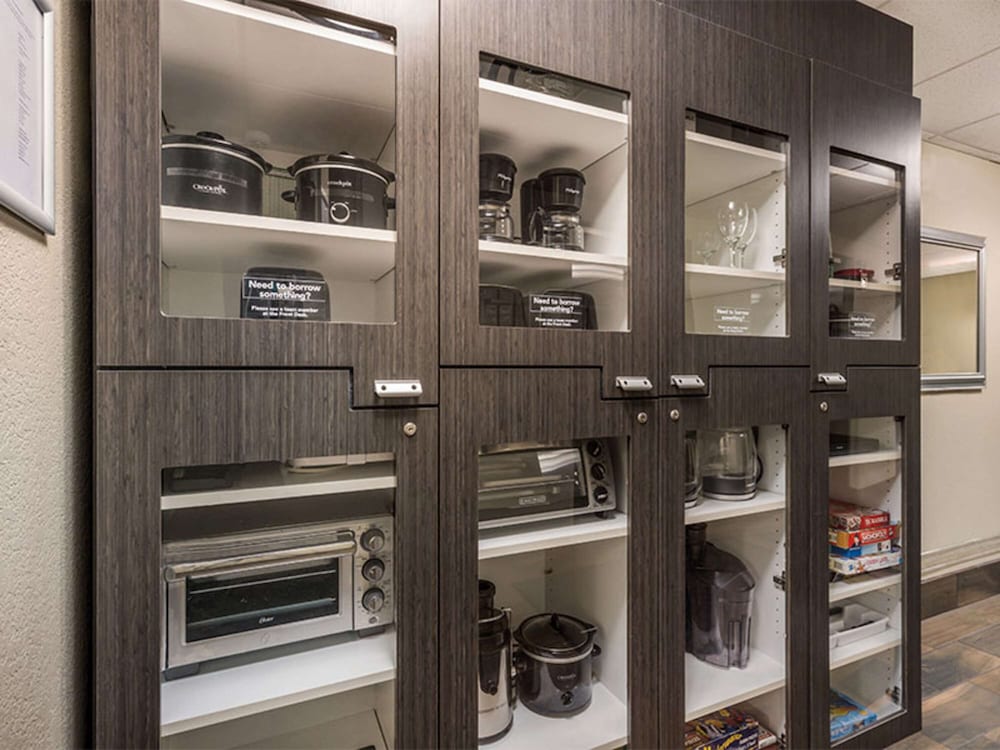 Фото Sonesta Simply Suites Denver West Federal Center