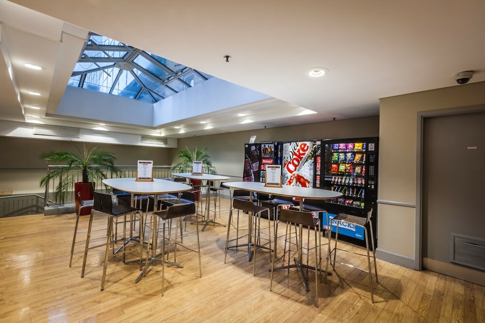 Фото Lse High Holborn