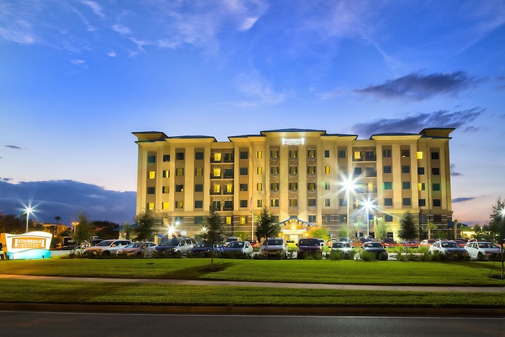 Фото Staybridge Suites Orlando at SeaWorld, an Ihg Hotel
