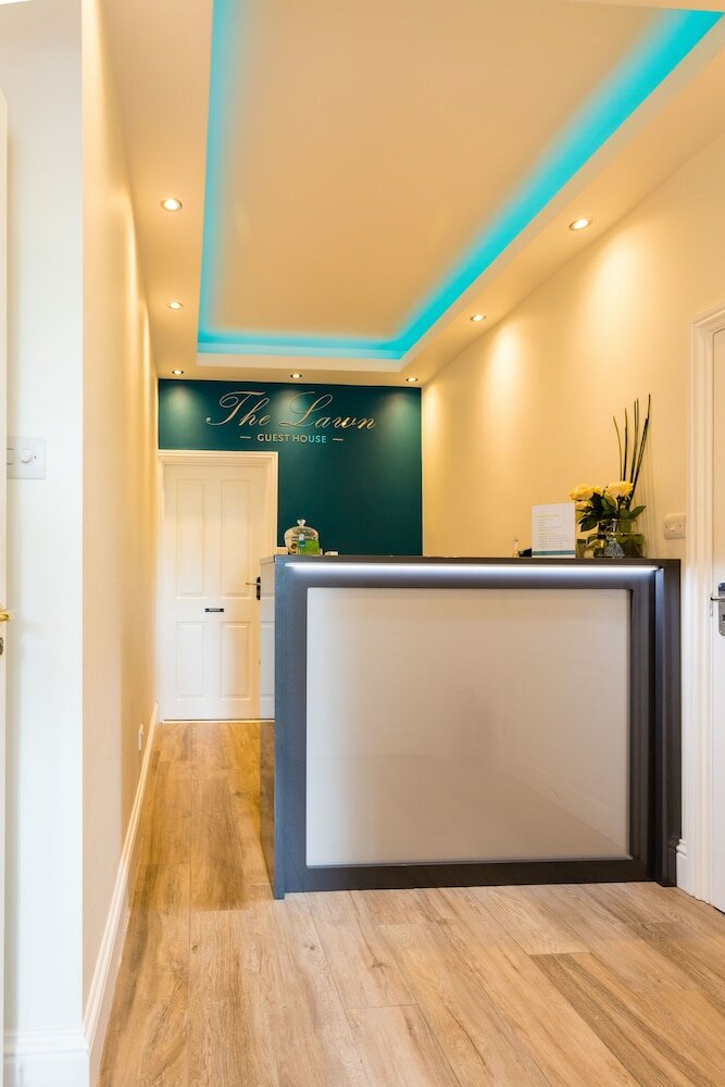 Фото The Lawn Guest House