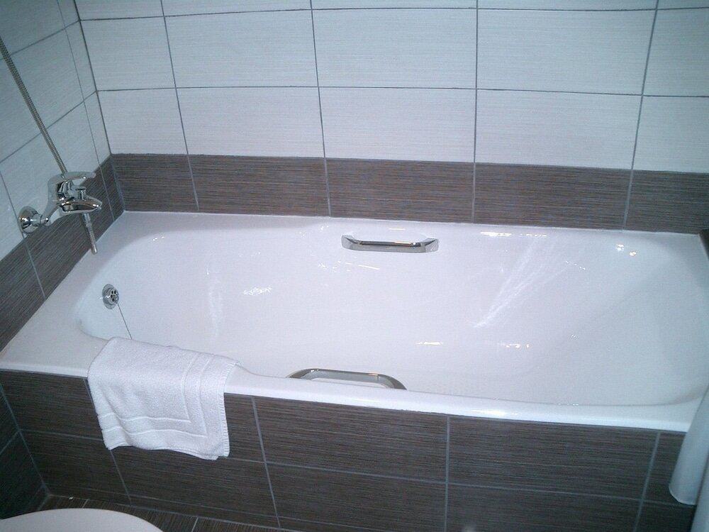 Фото Livadhiotis City Hotel