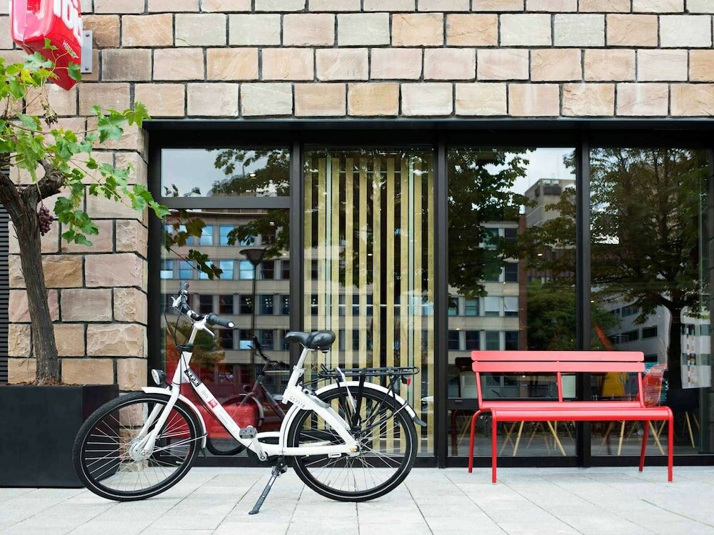 Фото Ibis Rotterdam City Centre