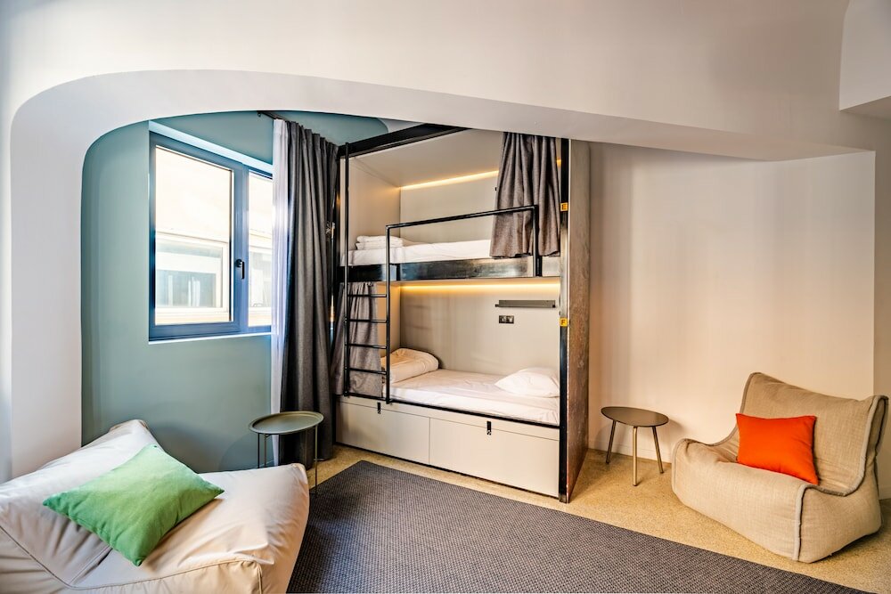 Фото Athens Hub Hostel