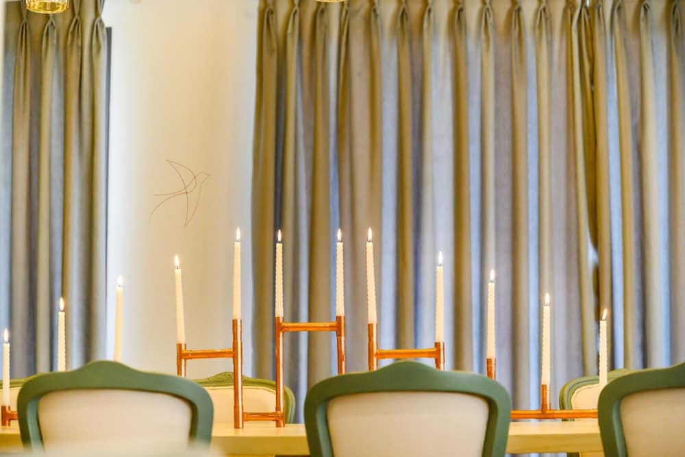 Фото Emerald Suites