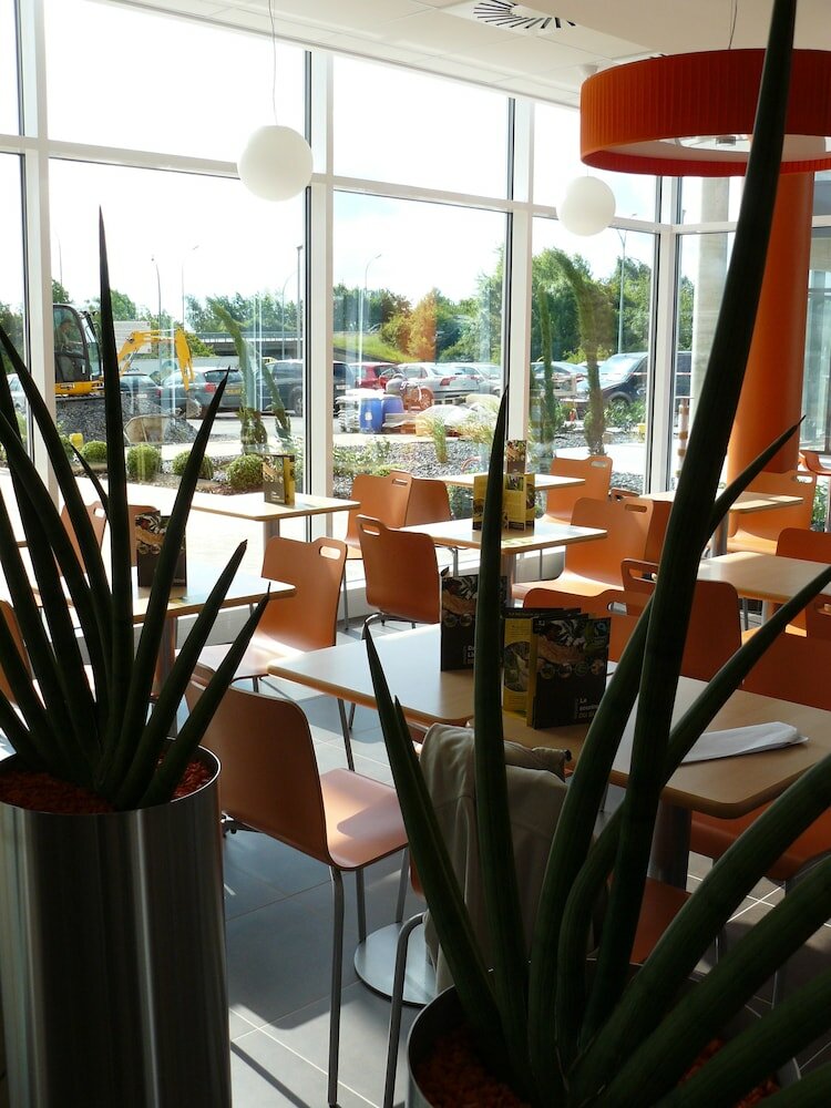 Фото Ibis budget Luxembourg Sud