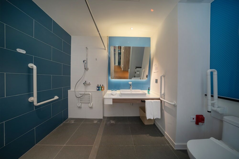 Фото Holiday Inn Express Shanghai Huijin, an Ihg Hotel