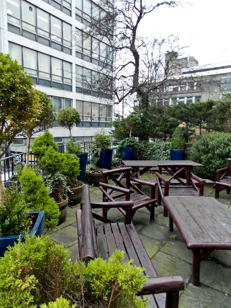 Фото The Victorian House