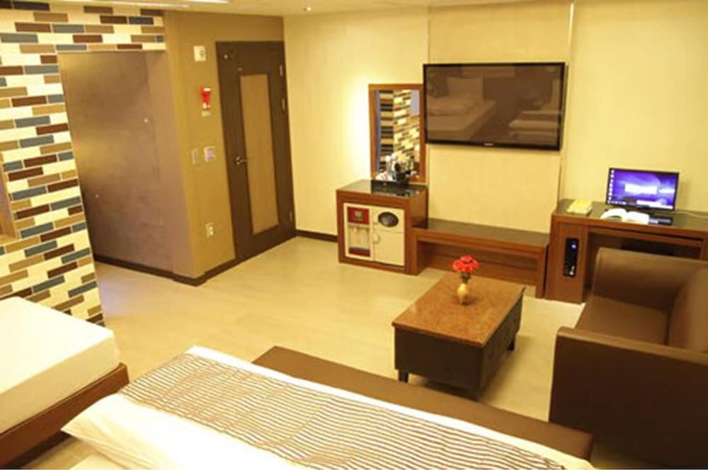 Фото Goryeo Hotel