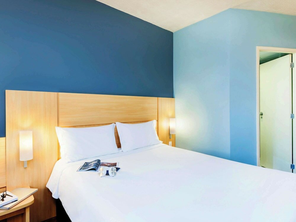 Фото Ibis Paulinia