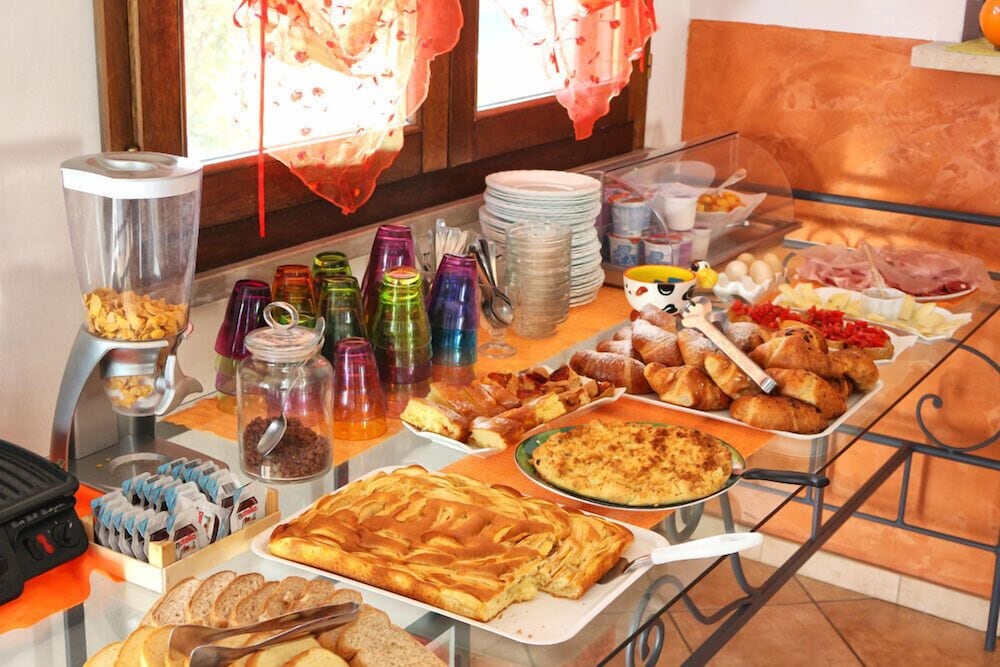 Фото Agriturismo gli Etruschi