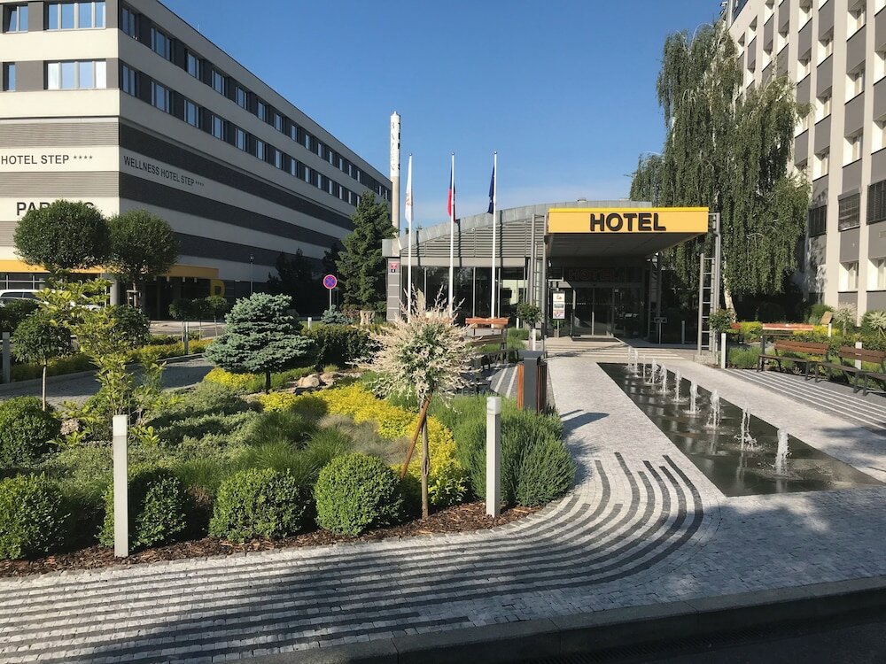 Фото отеля 1