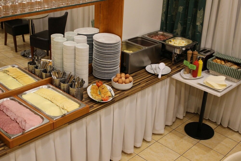 Фото Gallery Hotel Sis