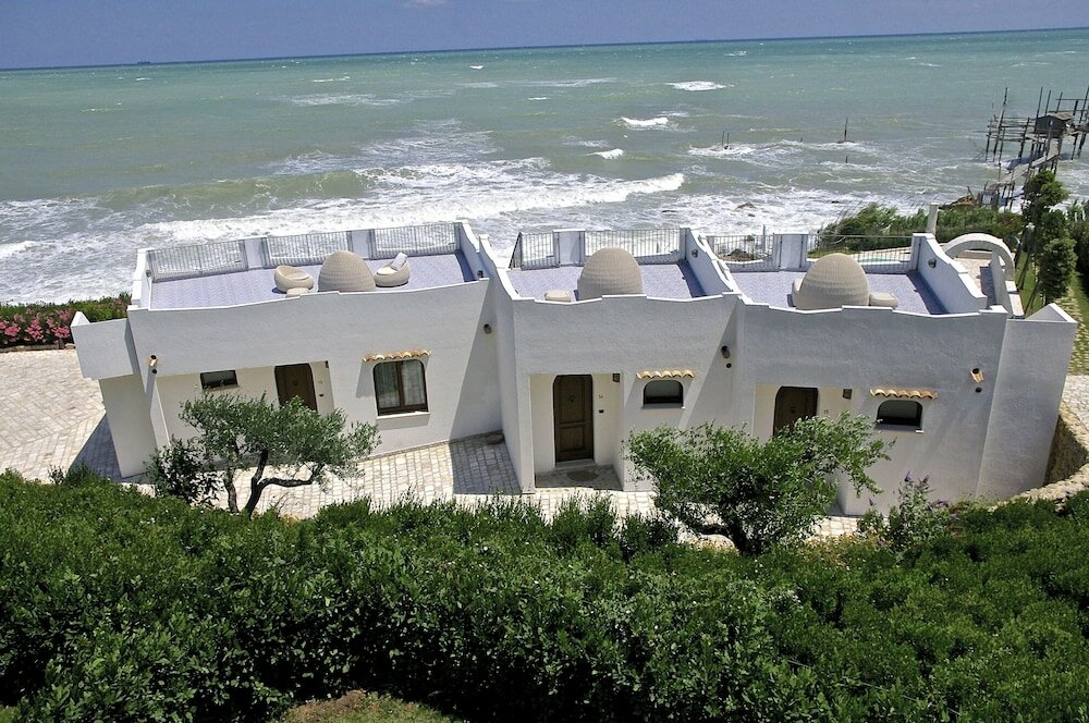 Фото Baia Delphis Resort