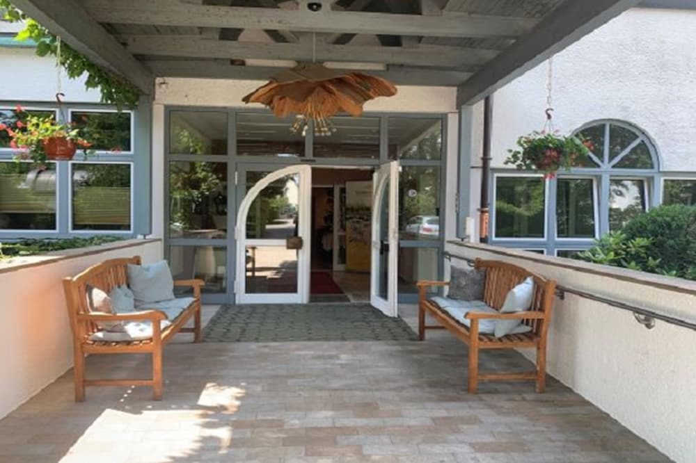 Фото Hotel Sonnengarten