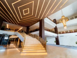 Гостиница The MetroCentre Hotel and Convention Center