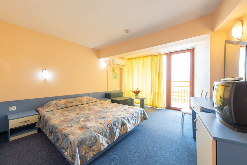 Фото Nessebar Beach Hotel