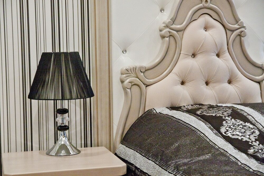 Фото Karat Inn Hotel