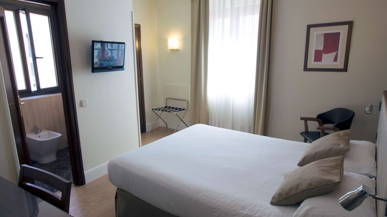 Фото Hotel Los Condes