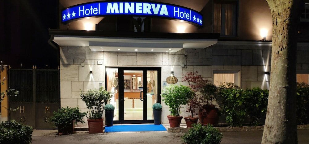Фото Hotel Minerva