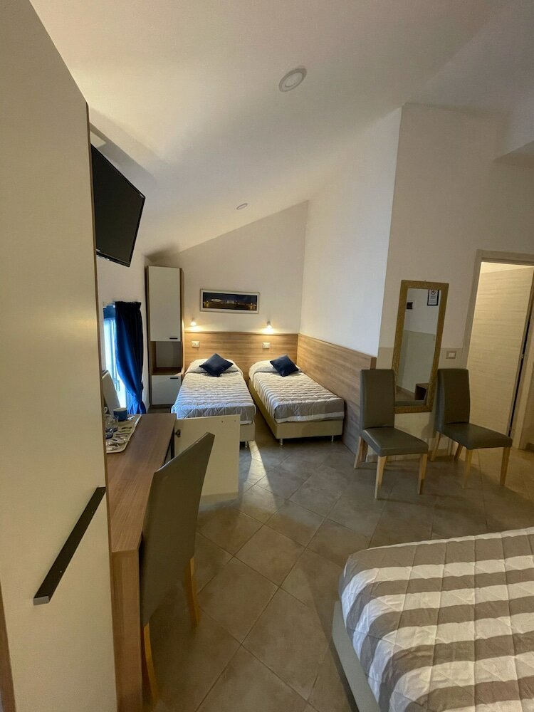 Фото Hotel Montecarlo