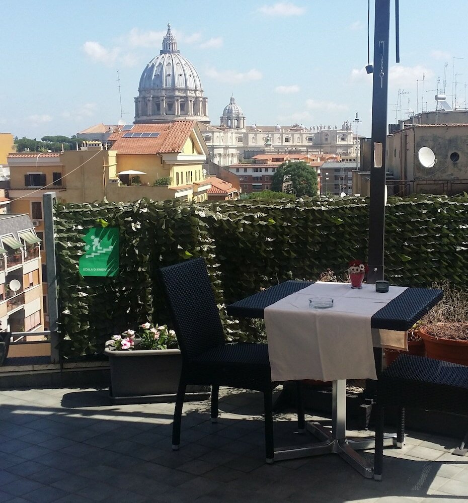 Фото Hotel Gravina San Pietro