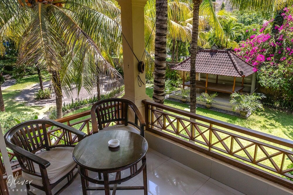 Фото Arya Amed Beach Resort and Dive Center