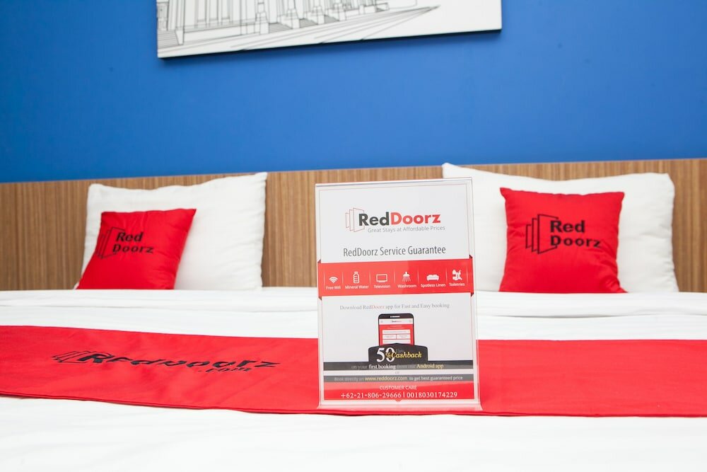 Фото Fabu Hotel Bandung