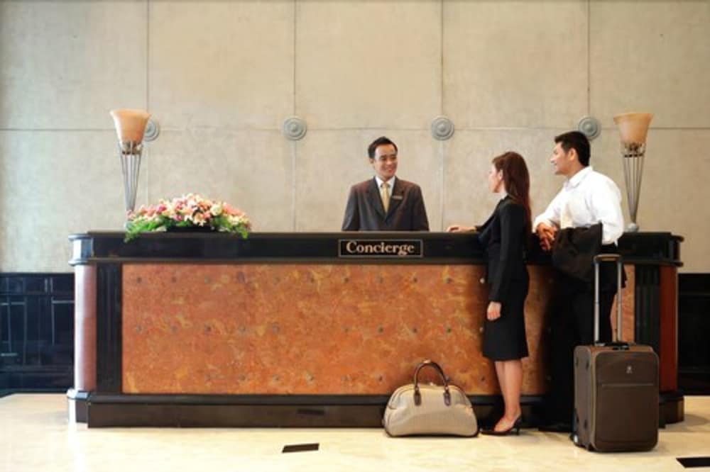 Фото Menara Peninsula Hotel Jakarta