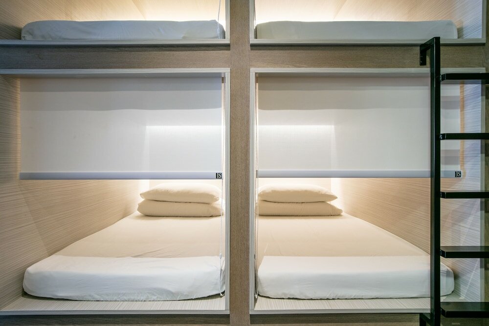 Фото Galaxy Pods Capsule Hotel Boat Quay