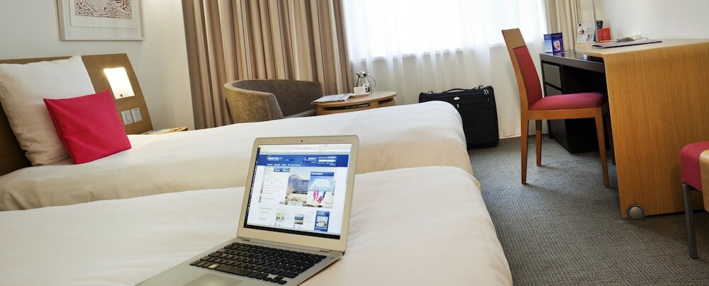 Фото Novotel Zurich Airport Messe