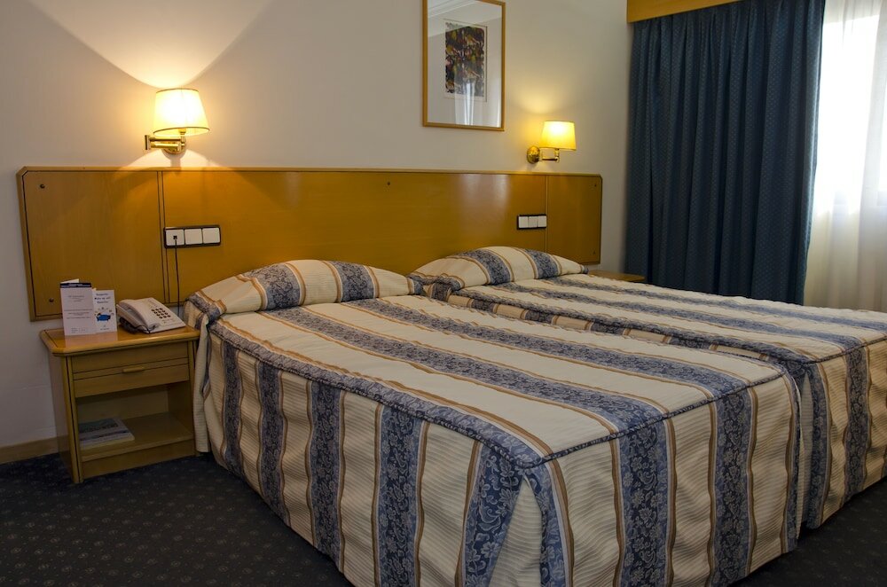 Фото Hotel VIP Executive Zurique