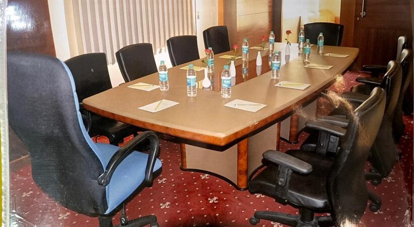 Фото Parijatha Gateway