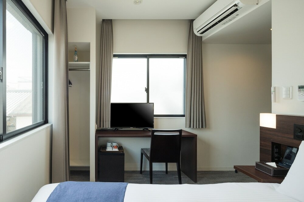 Фото Smart Place Inn Kyoto Nijojo Horikawa