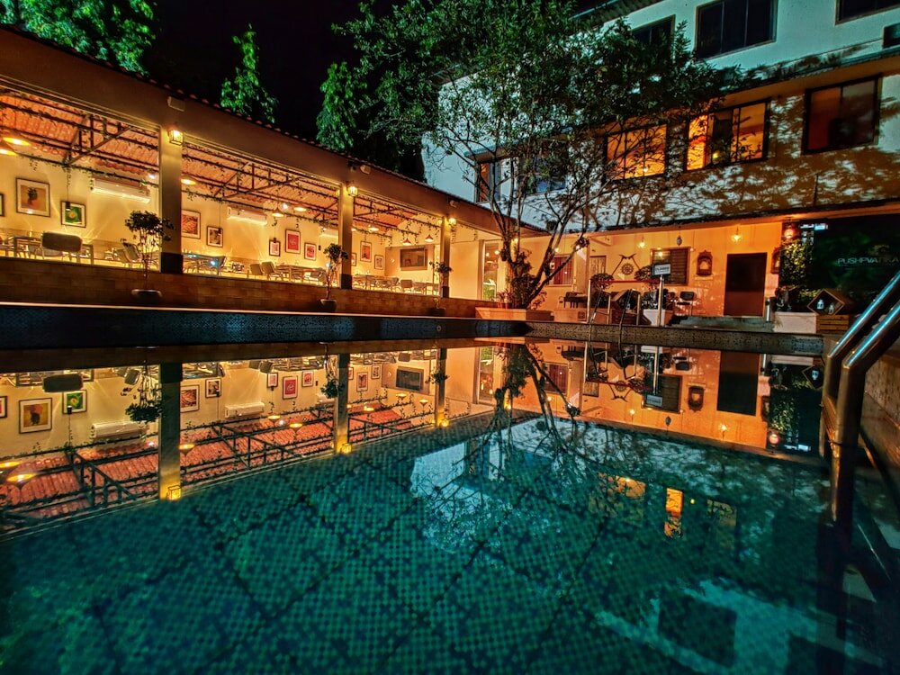 Фото Pushp Vatika Resort & Lawns