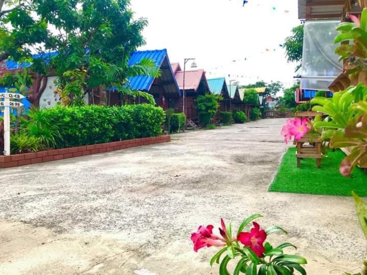 Фото Talad Nam Klong Hae Resort