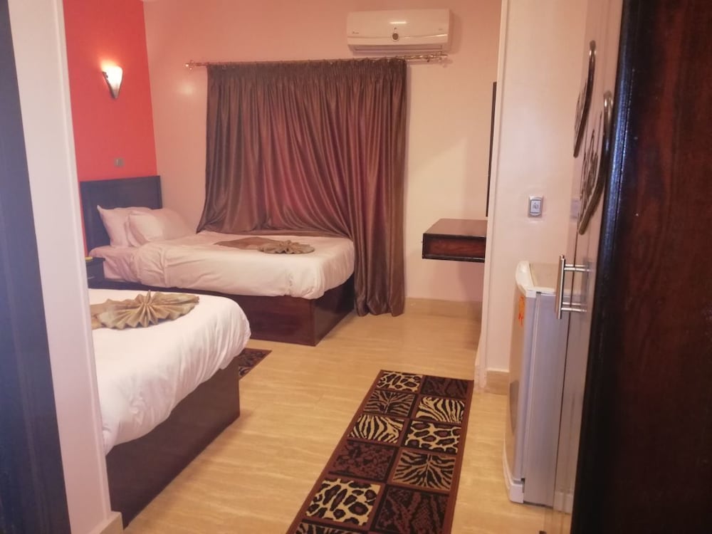 Фото Cairo Hotel