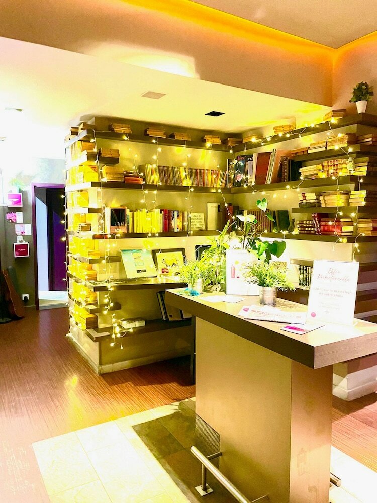 Фото Hotel Kyriad Vichy