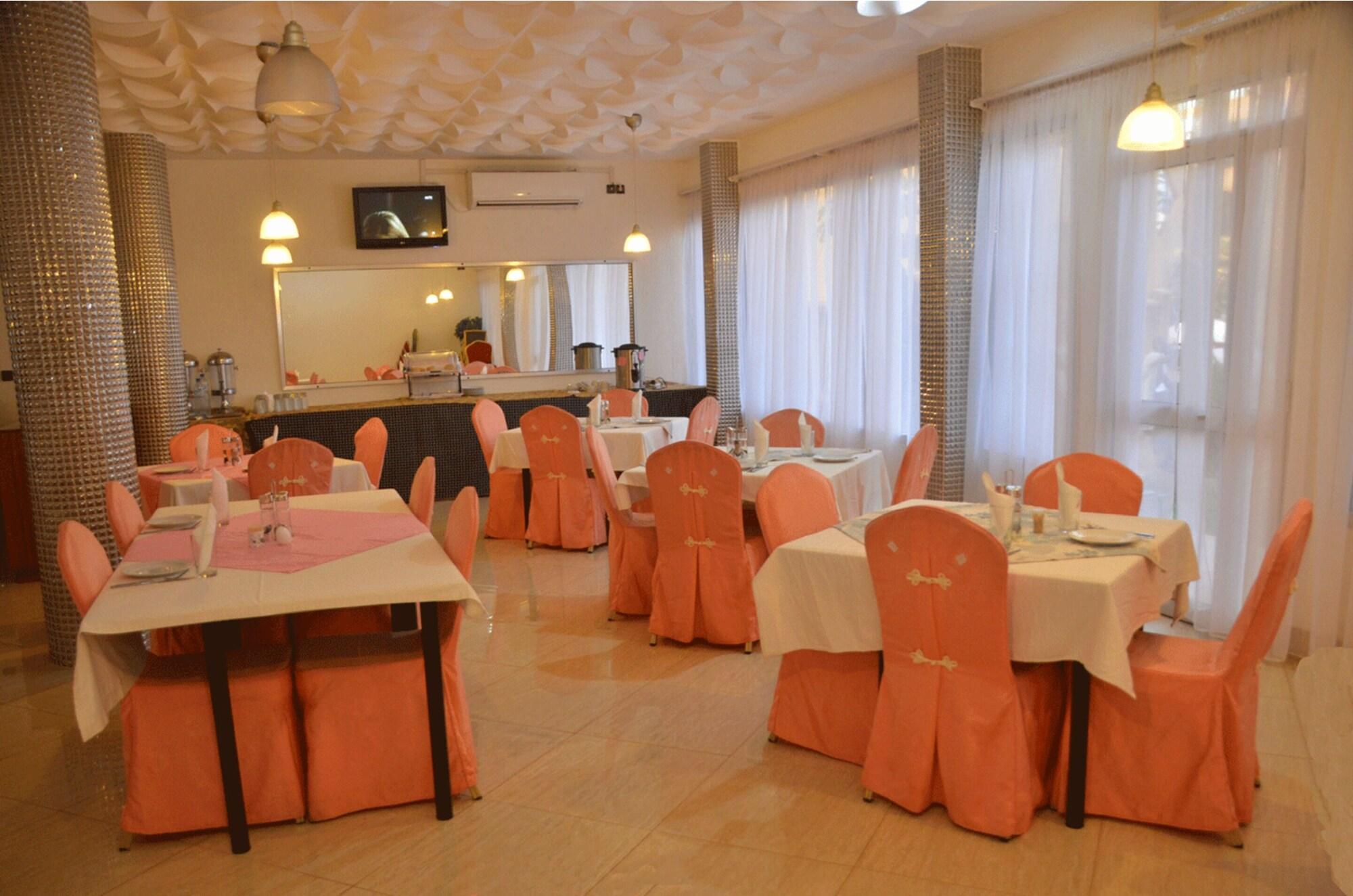 Фото Hotel Palm Beach