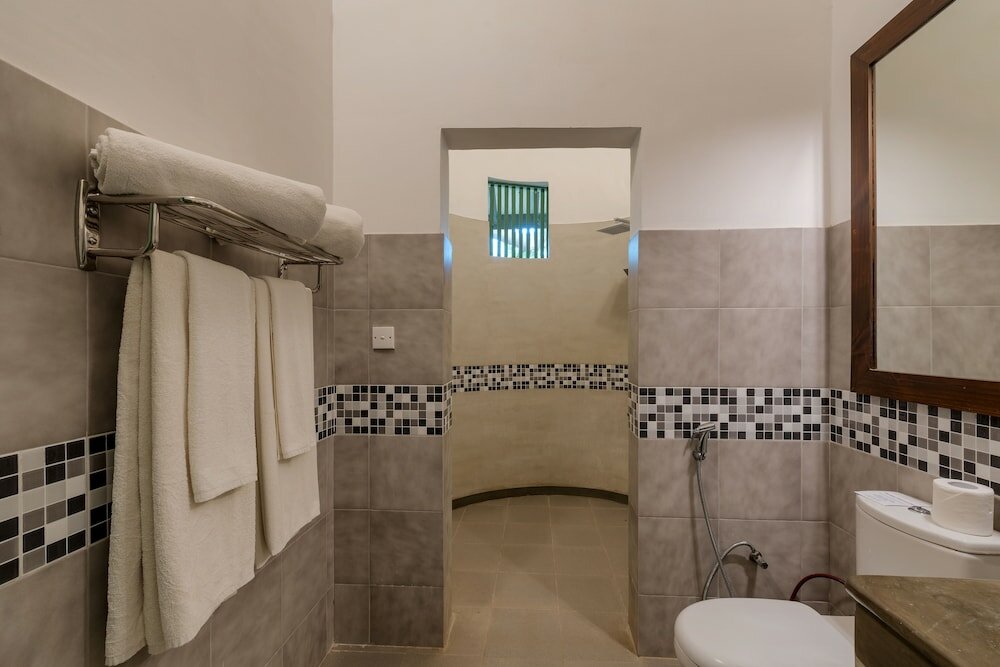 Фото Elephant Reach Yala