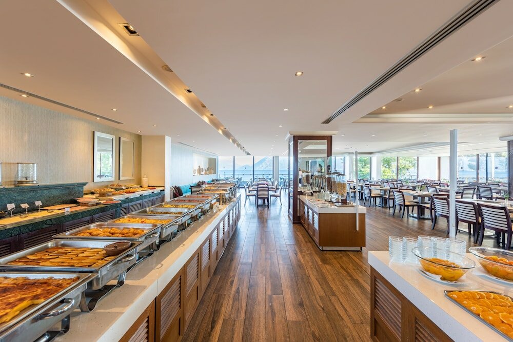 Фото Porto Rio Hotel