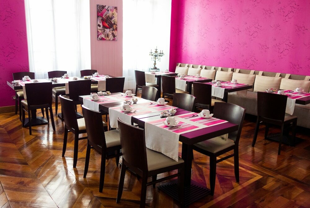 Фото Hôtel de l'Europe Grenoble Hyper Centre