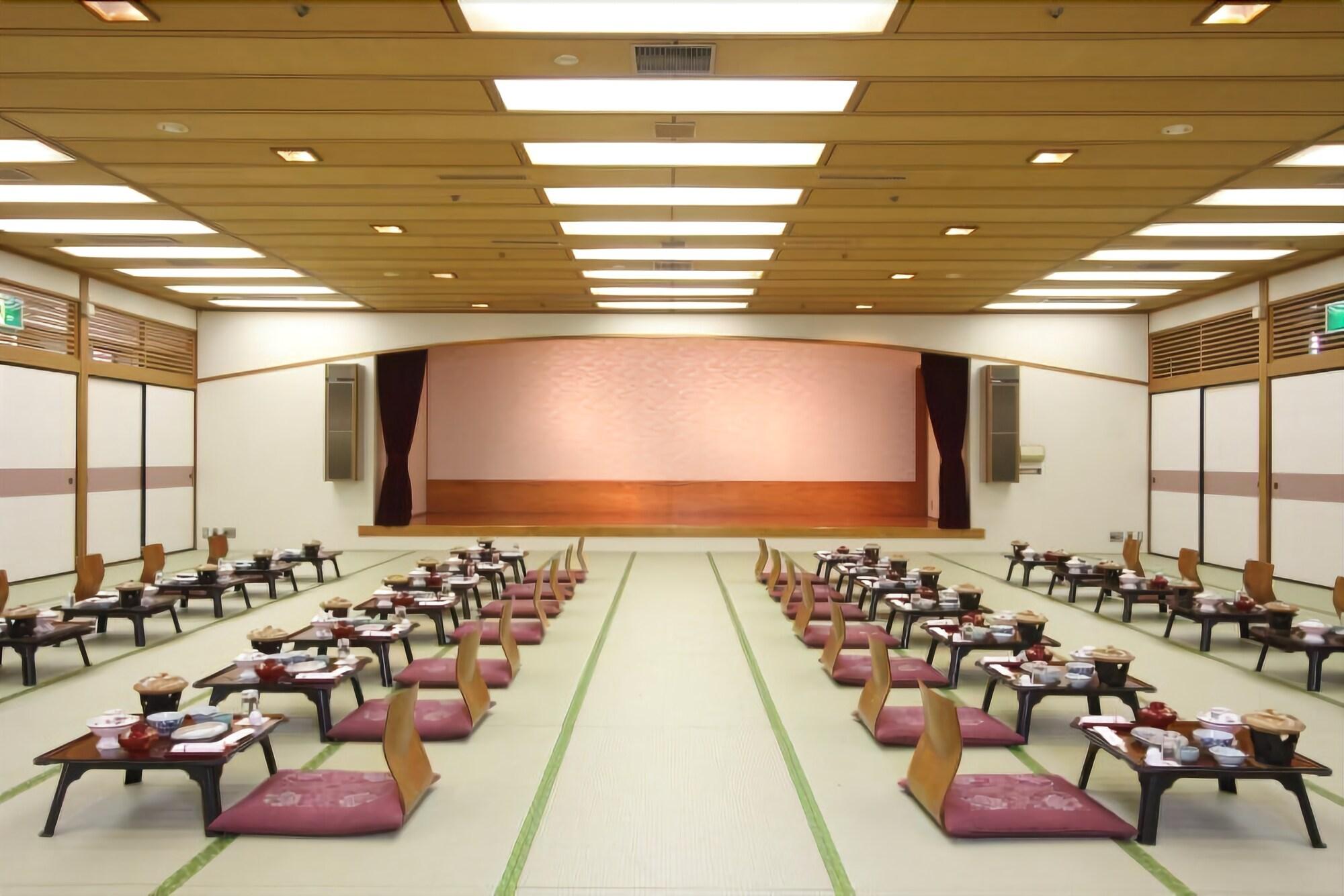 Фото Takeo Century