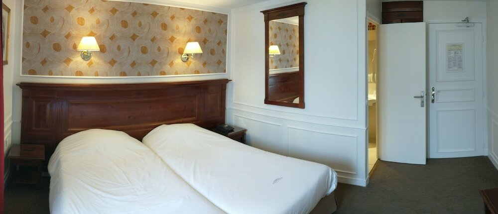 Фото Hotel Touring