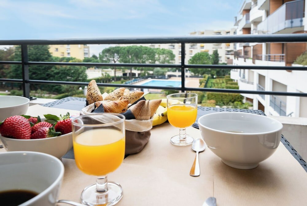 Фото Nemea Le Lido in Cagnes-sur-Mer