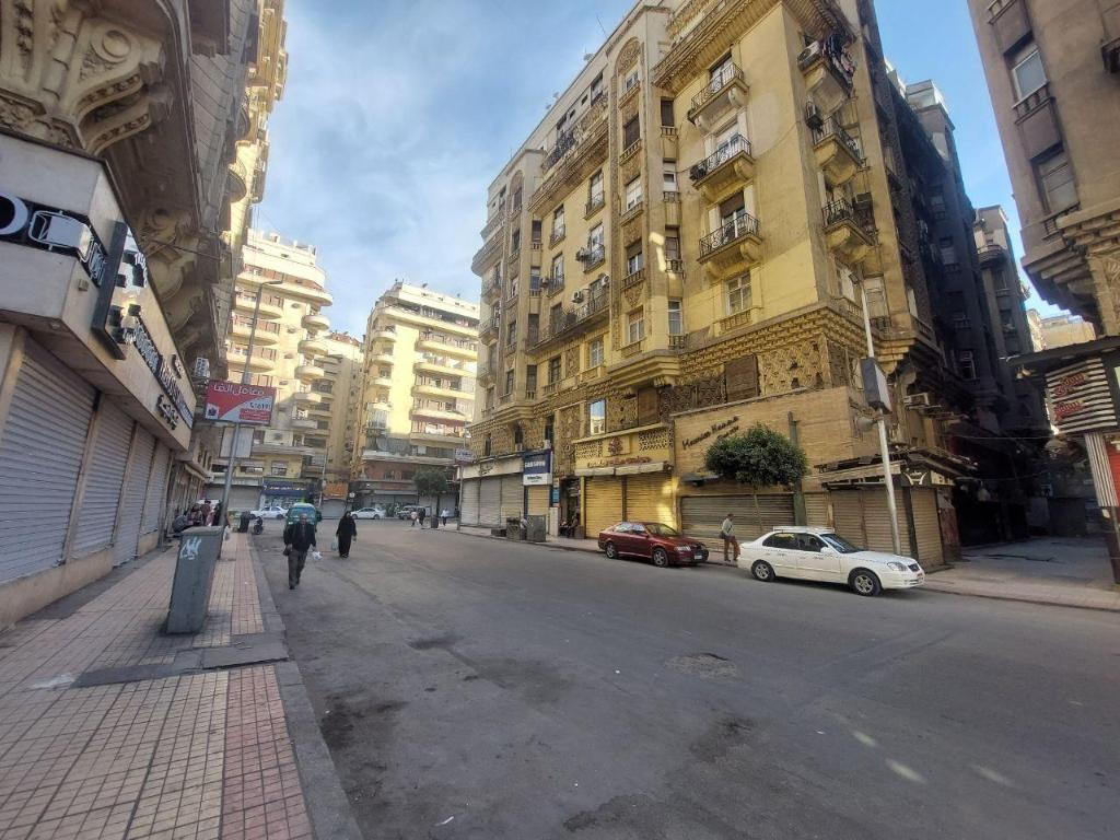 Фото Travelers House Hostel