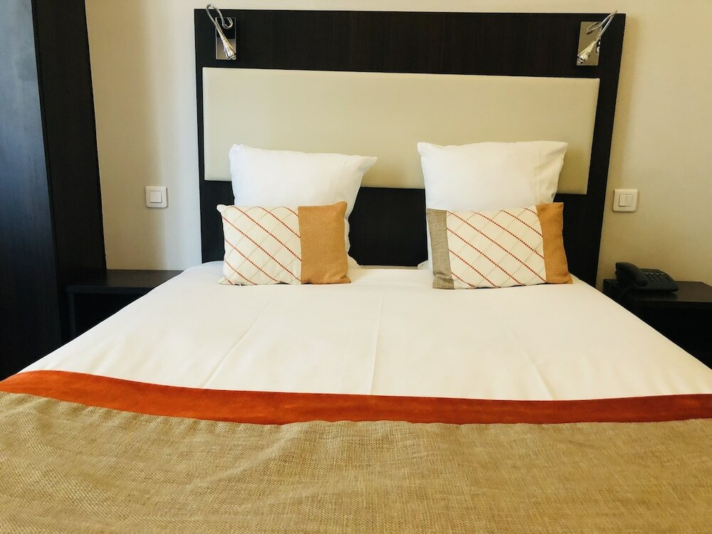 Фото Corona Rodier